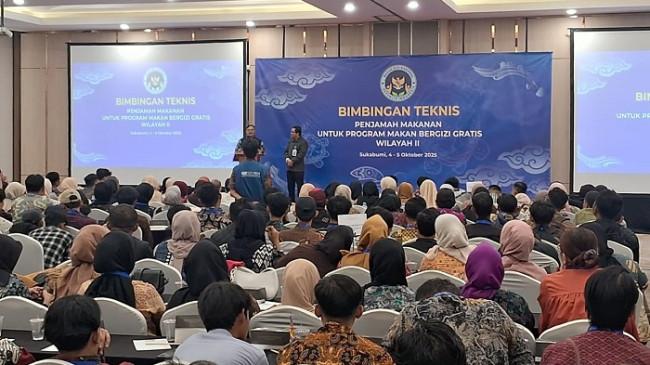 Kasus Gangguan Pencernaan di Jawa Barat, BGN Latih 1.800 Penjamah Makanan Program MBG