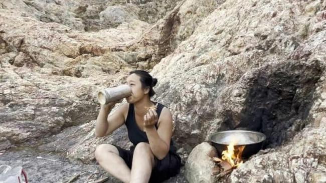 Kisah Wanita Tiongkok Makan 50 Tikus untuk Bertahan Hidup di Alam Liar