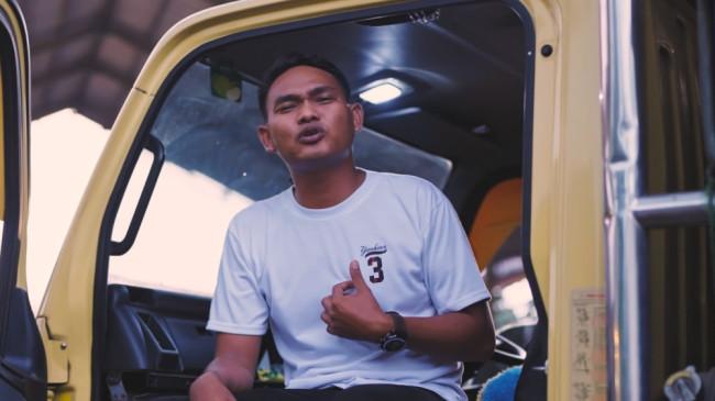 Menjaga Penyanyi yang Viral seperti Dedi Mega hingga Bu Guru Eni Agar Tetap Eksis