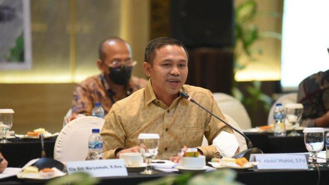 Langgar Aturan Sendiri, Gubernur Riau Abdul Wahid Bikin SE Anti Gratifikasi, Malah Kena OTT KPK