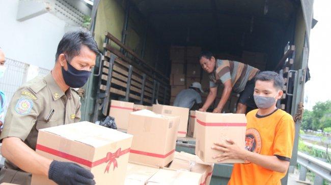 Rumah Penerima Bansos Ditempeli Stiker ‘Keluarga Miskin’, Ratusan Orang Pilih Mundur