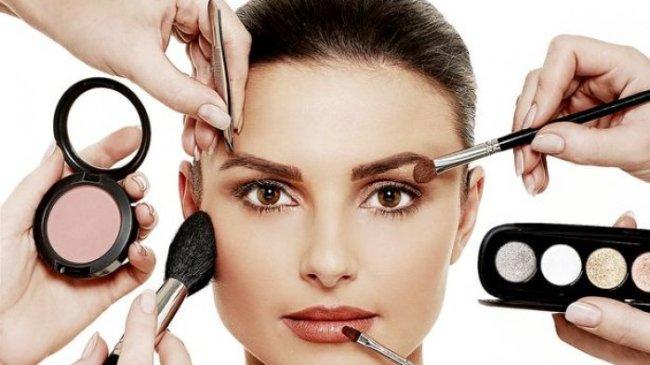 Prediksi Tren Perawatan Kecantikan 2026, Semakin Glowing Natural, Bukan Make up Tebal