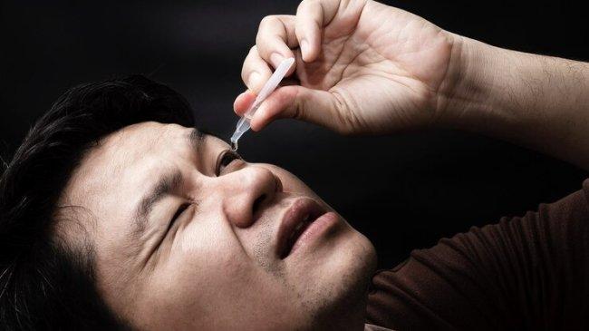 Cara Merawat Mata Kering di Rumah Tanpa Panik, Tips dari Dokter Mata