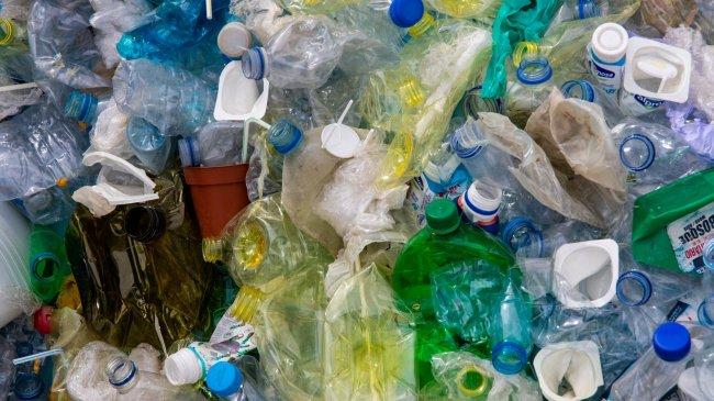 Krisis Plastik Ancam Asia Tenggara, Pemerintah dan Swasta Bergandeng Atasi Sampah