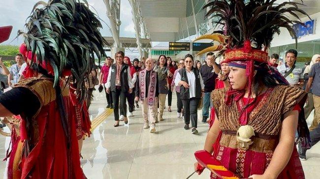 Kunci Jawaban Seni Budaya Kelas 8 Halaman 83 Bab 5: Tarian Daerah dan Propertinya