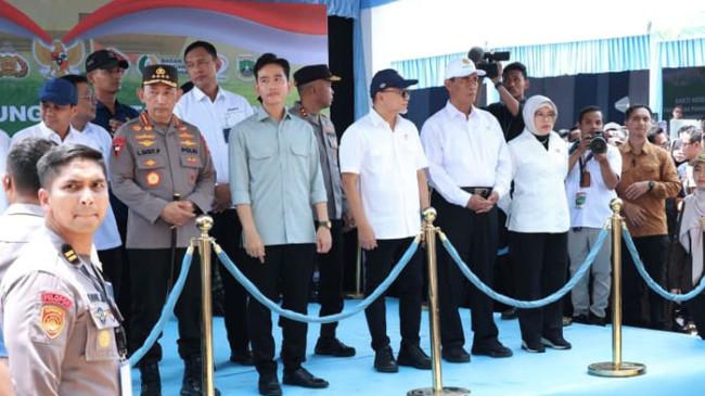 Dorong Produksi Pangan, Mentan Amran Dampingi Wapres Gibran Tanam Jagung Serentak di Banten