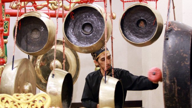 Kunci Jawaban Seni Budaya Kelas 8 Halaman 160 Bab 12: Ciri-ciri Musik Ansambel