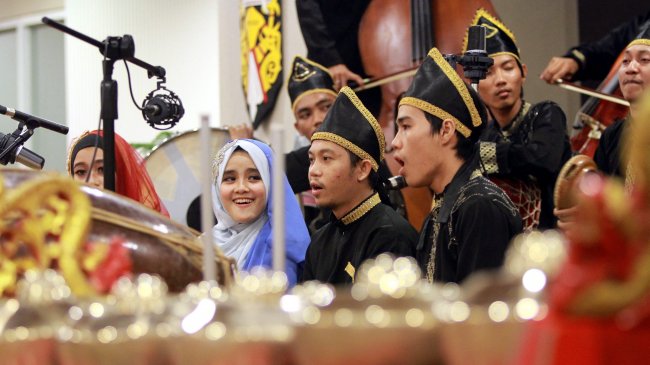 Kunci Jawaban Seni Budaya Kelas 8 Halaman 149 Bab 11: Prinsip Menyanyikan Lagu Daerah