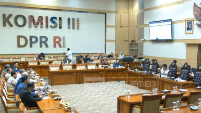 Revisi KUHAP, Habiburokhman: Mustahil Komisi III Terima Seluruh Masukan dari Kelompok Tertentu