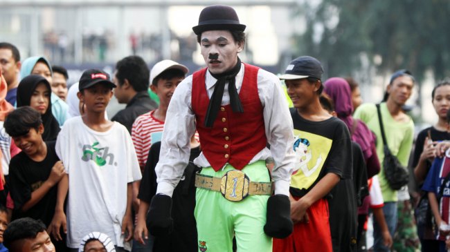 Kunci Jawaban Seni Budaya Kelas 8 Halaman 99 Bab 7: Pertunjukan Pantomim