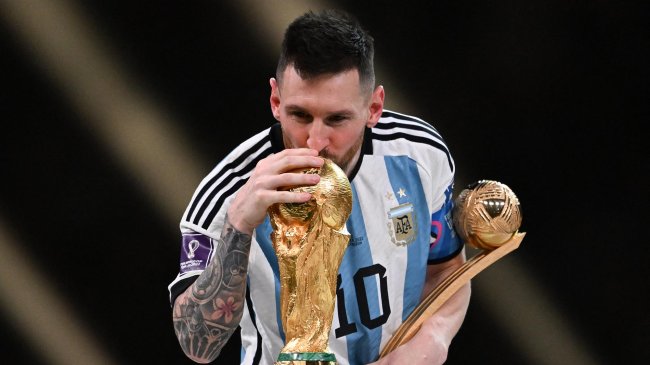 Messi Berharap Maradona Menyaksikan Momen Argentina Meraih Trofi Piala Dunia, Begini Kata Leo Messi
