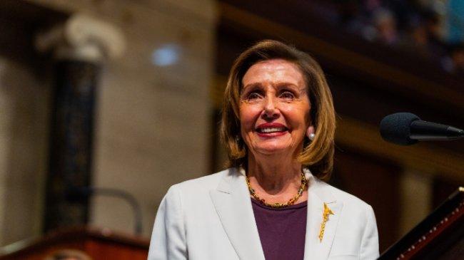 Akhiri Era Emas, Ketua DPR Perempuan Pertama AS Nancy Pelosi Pamit dari Panggung Politik