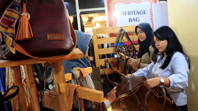 Tarif AS Naik, Rupiah Melemah, Sektor Padat Karya Terancam Runtuh