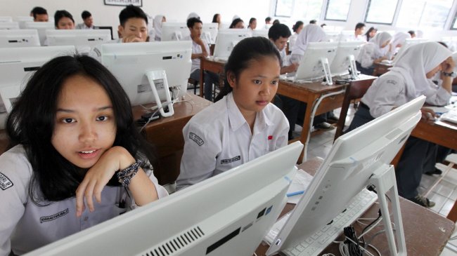 Kunci Jawaban LKS Bahasa Indonesia Kelas 11 SMA Halaman 33 34: Pengertian Berita