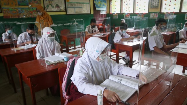 Kunci Jawaban Informatika Kelas 5 Halaman 139 Kurikulum Merdeka Bab 7: Uraian