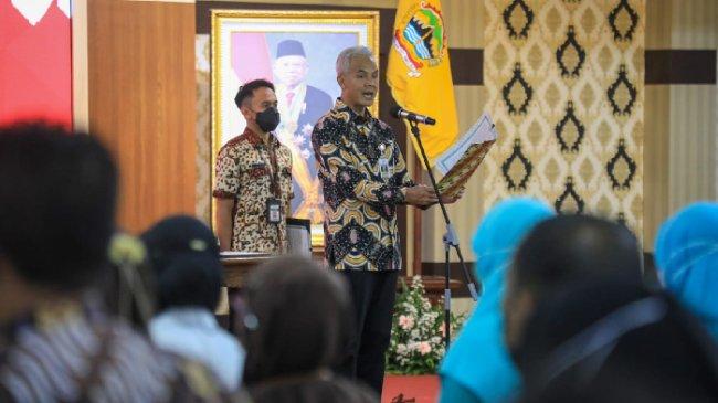 Tingkatkan Kesejahteraan, Pemprov Jateng Angkat 13.302 Guru Honorer jadi Tenaga PPPK