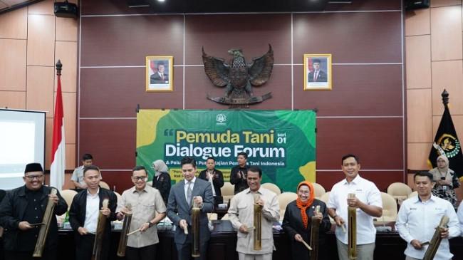 Mentan Amran Sebut Keberhasilan Sektor Pertanian Harus Ditopang Kepemimpinan yang Kuat