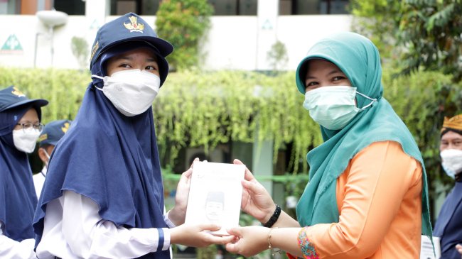 10 Contoh Pidato Hari Guru Nasional 2025 Singkat dan Penuh Makna