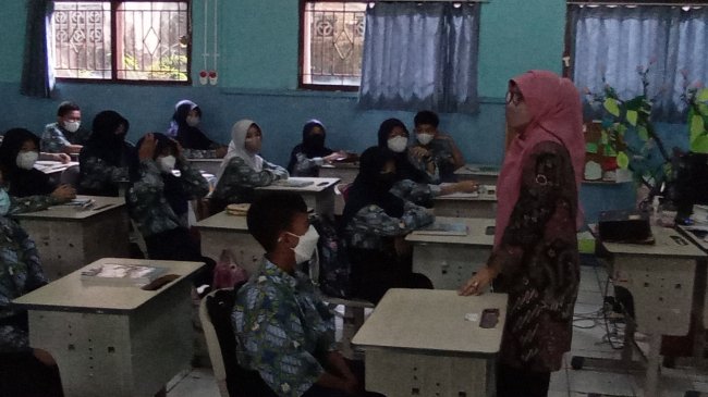 Kunci Jawaban Seni Budaya Kelas 8 Halaman 137 138 Bab 10: Perhatikan Gambar Komik