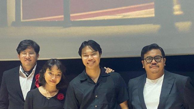 Terjemahan Lirik Lagu A Sorrowful Reunion - Reality Club: The Sorrowful Reunion Was Inevitable