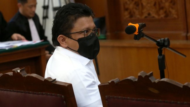 Pakar Soroti Penampilan Ferdy Sambo Pakai Kacamata saat Sidang, Strategi Ringankan Hukuman