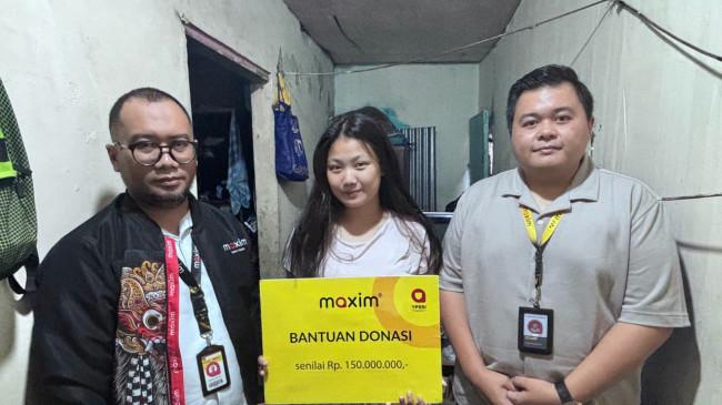 Maxim Salurkan Dana Duka Rp150 Juta untuk Keluarga Penumpang yang Kecelakaan di Depan Gedung DPR RI