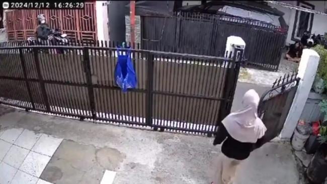 Aksi Pencurian Wanita Muda di Rumah Ketua RT: Diduga ‘Menggambar’ Lokasi, Pamer Uang Setelah Beraksi