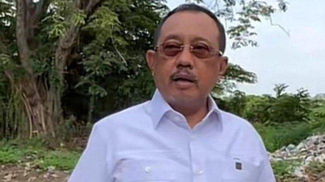 Sosok Sederhana & Penuh Kasih itu Kini Tiada, Wakil Wali Kota Surabaya Armuji Kehilangan Ibunda