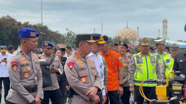 Kapolri Jenderal Listyo Sigit Pimpin Apel Kesiapan Bencana Hidrometeorologi, Waspada Ancaman La Nina