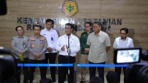 20102025-konpers-Mentan-Amran.jpg
