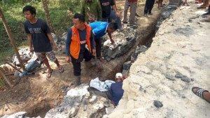 3-pekerja-proyek-tewas-tertimbun-material.jpg