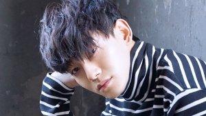 5-fakta-chen-exo-member-exo-pertama-yang-akan-menikah-jadi-ayah-terkenal-kalem.jpg