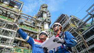 AKTIVITAS-PEKERJA-KILANG-MINYAK-Aktivitas-pekerja-Kilang-Pertamina-Internasional-KPI.jpg