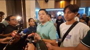 Ahau-selaku-CEO-PT-Mitra-Kreasi-Garmen-saat-diwawancarai.jpg