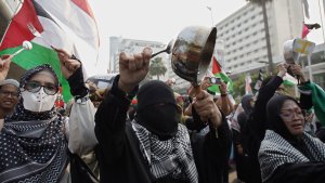 Aksi-Bela-Palestina-di-HBKB-Jakarta_20250727_160740.jpg