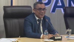Anggota-Komisi-XI-DPR-RI-dari-Fraksi-PAN-Ahmad-Najib-menyampaikan-pandangannya.jpg