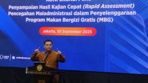 Anggota-Ombudsman-RI-Yeka-Hendra-Fatika-menyampaikan-hasil-kajian-cepat.jpg