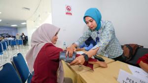 Antusiasnya-penerima-manfaat-dalam-program-cek-kesehatan-gratis-CKG.jpg