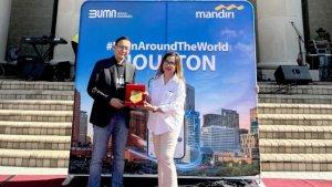 Bank-Mandiri-di-Wonderful-Indonesia-Festival-di-Sugar-Land-Town-Square.jpg