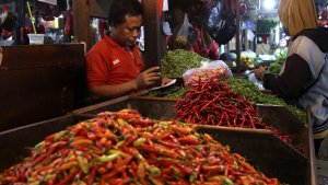 Bapanas-Catat-Penurunan-Harga-Cabai_20250420_174130.jpg
