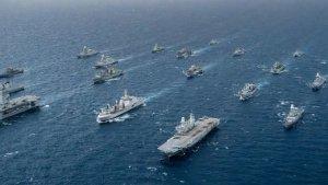 Barisan-kapal-kapal-perang-negara-NATO-dalam-latihan-perang.jpg