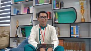 Bekerja-Sambil-Sekolah-Rafli-Kini-Punya-Harapan-Baru-Berkat-Sekolah-Garuda-Samarinda.jpg