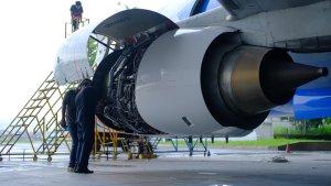 Bisnis-overhaul-pesawat-OK.jpg