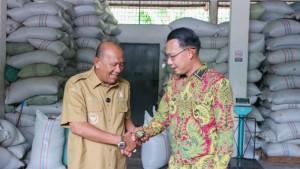 Bupati-Langkat-H-Syah-Afandin-1-11092025.jpg