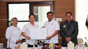 Bupati-Trenggalek-Mochamad-Nur-Arifin.jpg