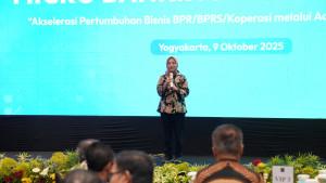 CEO-Telkomsigma-Dwi-Sulistiani.jpg