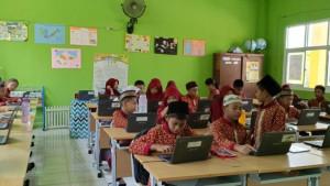 CHROMEBOOK-DI-BANGKA-TENGAH.jpg