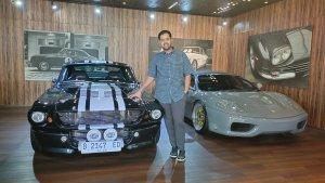 CMO-Rocket-Motor-Company-Alvi-Sofran-di-area-show-supercar-di-dealer-Rocket-Motor-Company.jpg