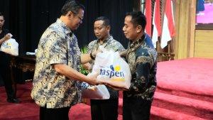 Corporate-Secretary-TASPEN-Henra.jpg