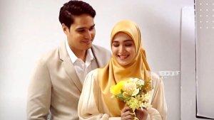 Cut-Syifa-dan-Mischa-Chandrawinata-regh.jpg